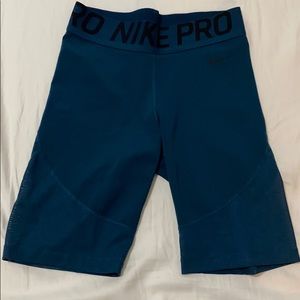 NIKE Running/Biker Shorts